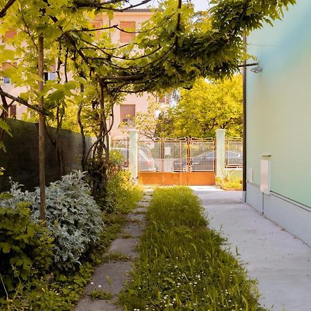 Reno Family House Apartment Ravenna Bagian luar foto