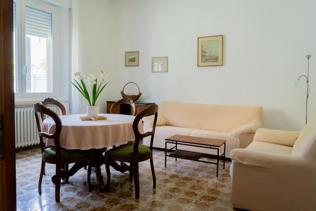 Reno Family House Apartment Ravenna Bagian luar foto